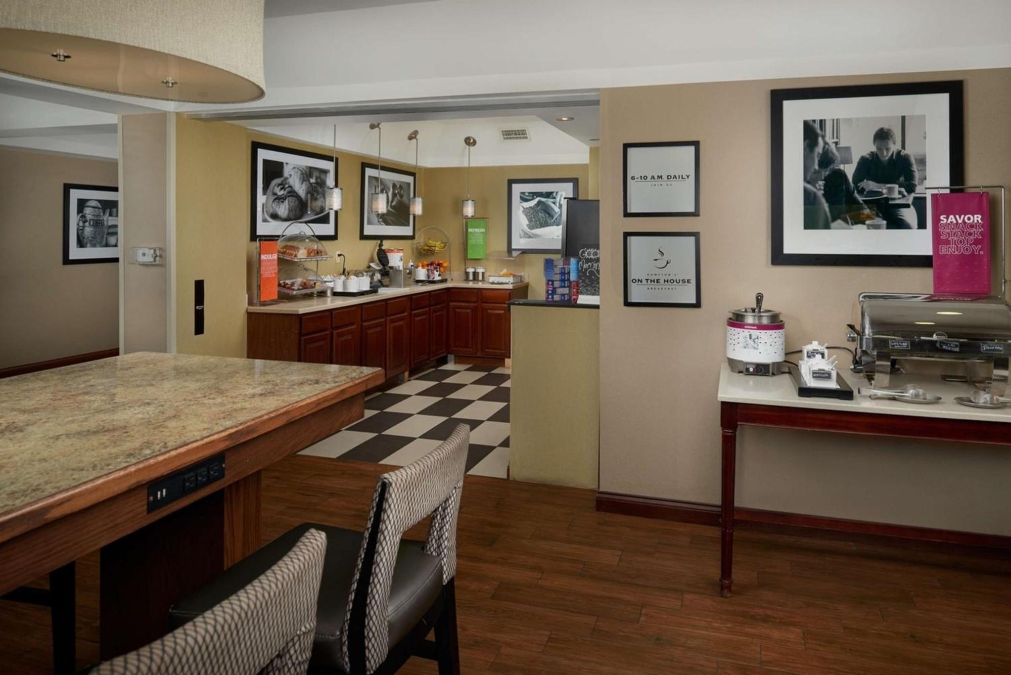 Hampton Inn Shelbyville Εξωτερικό φωτογραφία